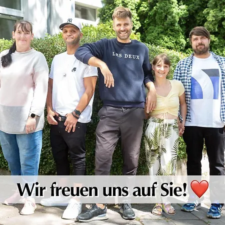 Appartement Helle 72qm Maisonette Altbau Im Herzen Erfurts Mit Kingsize Bett, 45 Zoll Smart-tv, Nobilia Kueche, 150mbts Wlan - Nur Ein Kurzer Spaziergang Zur Kraemerbruecke - Kostenlose Parkplaetze In Laufentfernung - Ausgewaehlte Empfehlungen Fuer Erfur