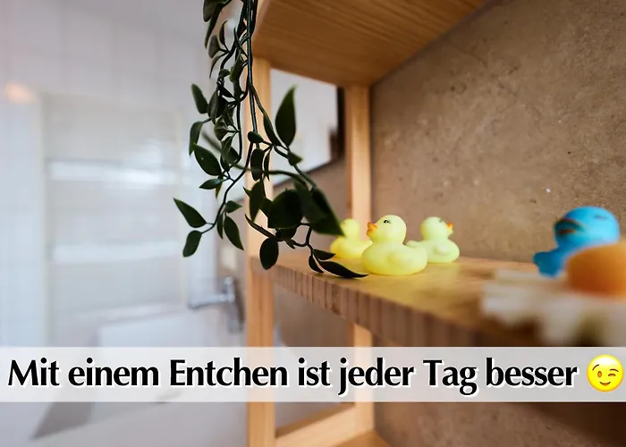 Helle 72qm Maisonette Altbau Im Herzen Erfurts Mit Kingsize Bett, 45 Zoll Smart-tv, Nobilia Küche, 150mbts Wlan - Nur Ein Kurzer Spaziergang Zur Krämerbrücke - Kostenlose Parkplätze In Laufentfernung - Ausgewählte Empfehlungen Für Inkl Érfurt