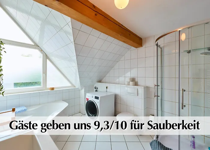 Helle 72qm Maisonette Altbau Im Herzen Erfurts Mit Kingsize Bett, 45 Zoll Smart-tv, Nobilia Küche, 150mbts Wlan - Nur Ein Kurzer Spaziergang Zur Krämerbrücke - Kostenlose Parkplätze In Laufentfernung - Ausgewählte Empfehlungen Für Inkl Apartamento *